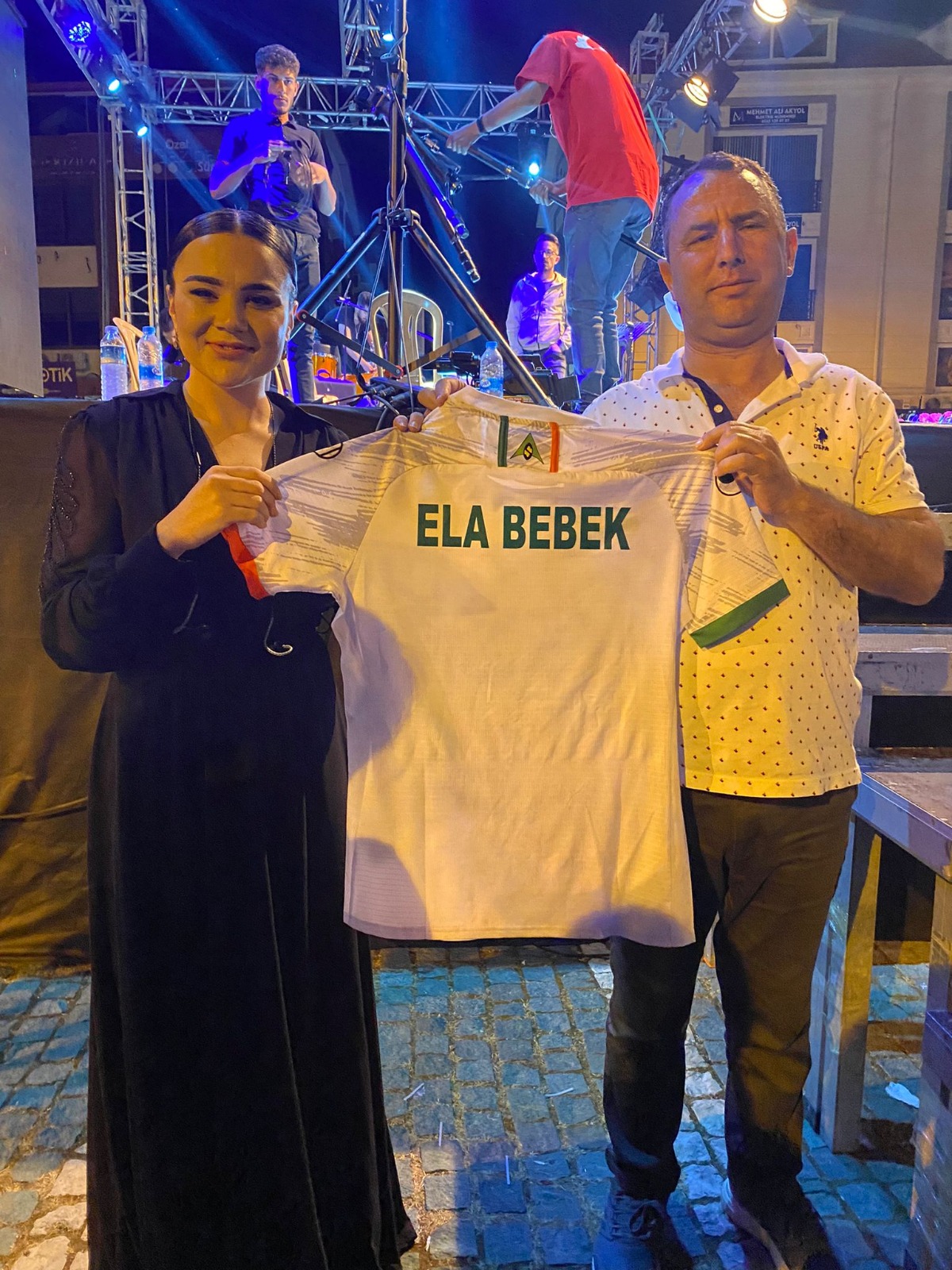 ELA’ya dev destek
