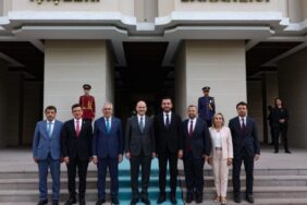 turizm_esnafinin_talebi_bakan_soylu_ile_gorusuldu_h52815_17ea7