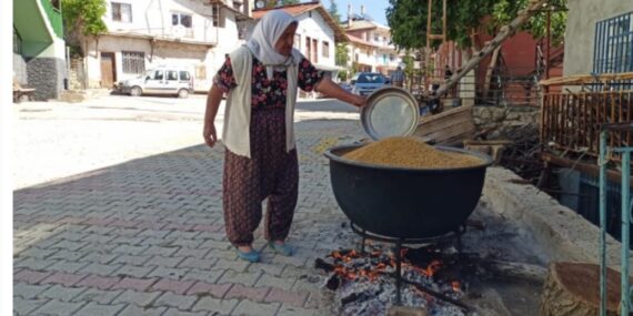 Toroslarda Yılların Geleneği Devam Ediyor