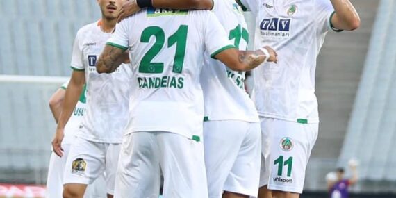 Alanyaspor galibiyetle başladı