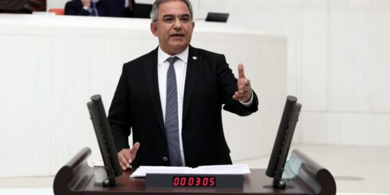 Cami alanı TBMM’ye taşındı