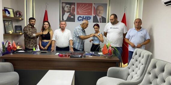 Üniversiteliler CHP’de