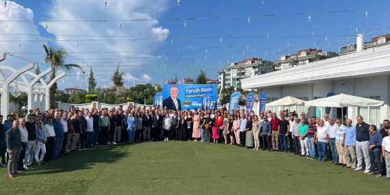 Erdem, ALSMO üyeleri ile bir araya geldi