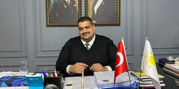 Arıkan da adaylığını açıkladı