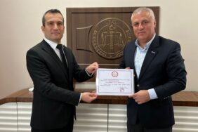 f5f06d0d-f8eb-4966-ab88-8db41f07d53e