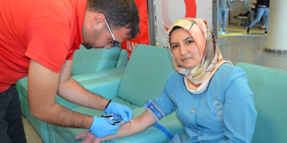 KIZILAY’A SAĞLIKÇILARDAN TAM DESTEK