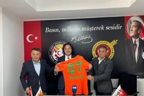 AAC2A8E5-F67D-4D76-8743-AA22E15E7144