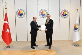 b061eb5e-890d-496a-955f-f59dd1408d93