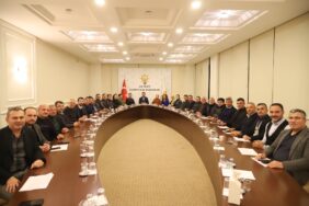 d8879a93-c762-441e-a0a9-a58388ce3450