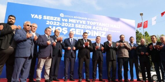 Alanya Toptancı Hali’nde yeni sezon törenle başladı! Açılışı Başkan Böcek yaptı