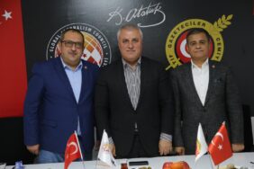 C4F15F99-F5E5-4FCA-AF29-61EFF170966A