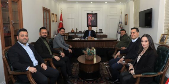 Fenerbahçeliler’den kaymakama ve başhekime ziyaret