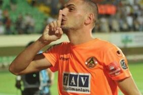 alanyaspor-a-merih-demiral-piyangosu