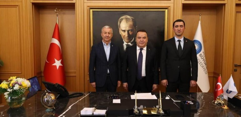 BAŞKAN BÖCEK, KAHYA’YA BAŞARILAR DİLEDİ