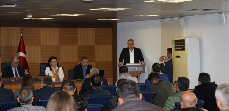 BAŞKAN ERDEM MECLİS VE KOMİTE ÜYELERİNİ BİLGİLENDİRDİ