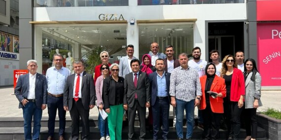İYİ PARTİ ALANYA İLÇE TEŞKİLATI ESNAFLARI ZİYARET ETTİ