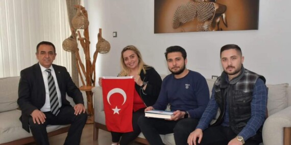 SÜMBÜL ŞEHİT AİLELERİNE ZİYARETTE BULUNDU