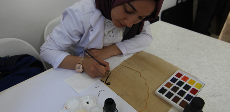 GELENEKSEL TÜRK SÜSLEME SANATLARINDAN “HÜSN-İ HAT” ALANYA BELEDİYESİ ATÖLYELERİNDE