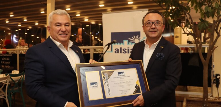 MEHMET ŞAHİN’ E BÜYÜK ONUR