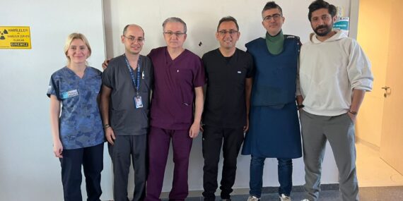 ALKÜ’LÜ DOKTORLAR ‘TAVİ’ YÖNETMİ İLE BİR İLKİ GERÇEKLEŞTİRDİ