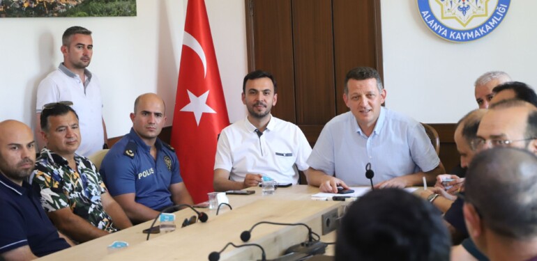 EĞLENCE MEKANLARI DERİN BİR OH ÇEKTİ