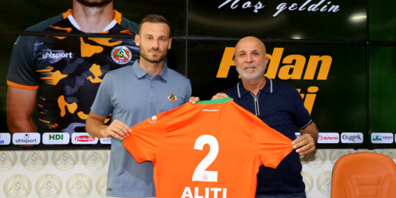 Fidan Aliti Corendon Alanyaspor’da