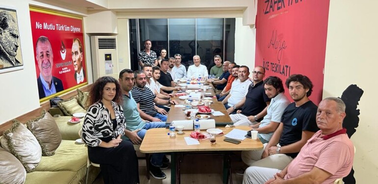 MEHMET ŞAHİN’DEN ZAFER PARTİSİ’NE ZİYARET