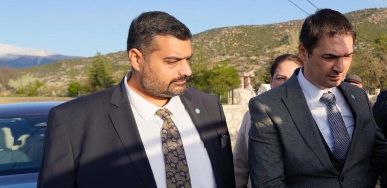 f27e4226-181a-46e1-9538-8d64431b027a