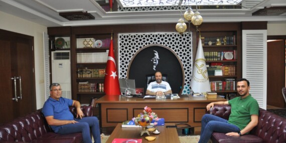 BAŞKAN TOKLU’DAN MÜFTÜ İLHAN’A ‘HAYIRLI OLSUN’ ZİYARETİ