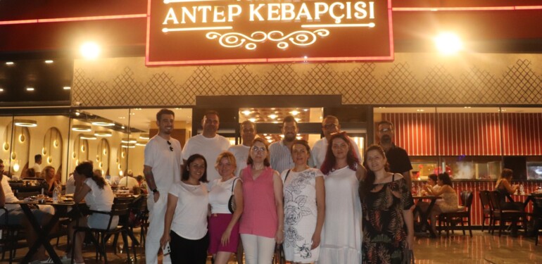 ALGC YÖNETİMİNDEN YÖRESEL ANTEP KEBAPÇISI’NA TAM NOT