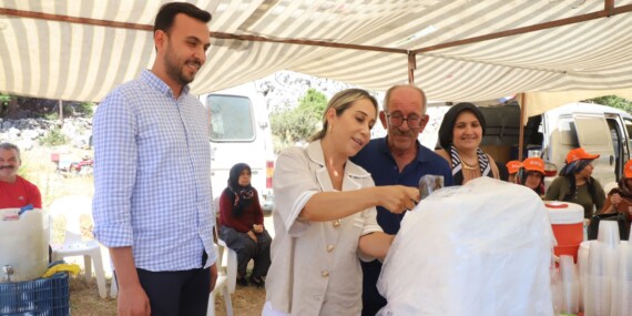 VATANDAŞLAR TOKLU’YU BAĞRINA BASTI