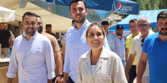 VATANDAŞLAR TOKLU’YU BAĞRINA BASTI