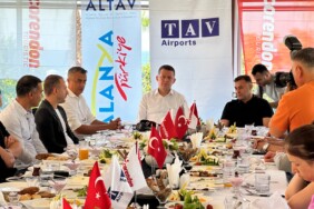 aa3fd107-7f6b-40bc-b53d-086b7df30a1d