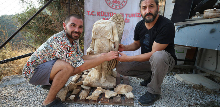 SYEDRA’DA ‘NİKE’ HEYKELİ BULUNDU
