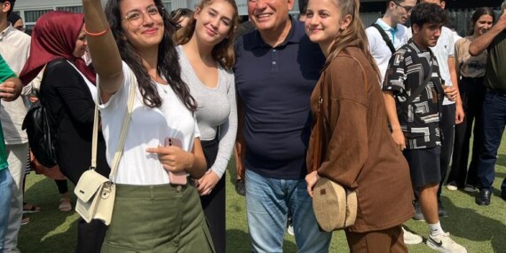 MEHMET ŞAHİN GENÇLERLE BİR ARAYA GELDİ.