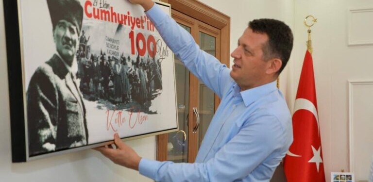 KAYMAKAM ÜRKMEZER’DEN MUHTEŞEM 100. YIL MESAJI