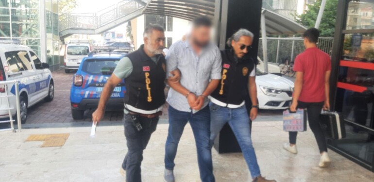 Mahmutlarda Yabancılar dolandırıcılık suçundan yakandılar