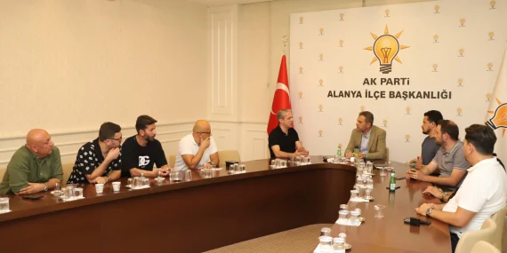 EMLAK VE İNŞAATÇILAR AYAĞA KALKTI