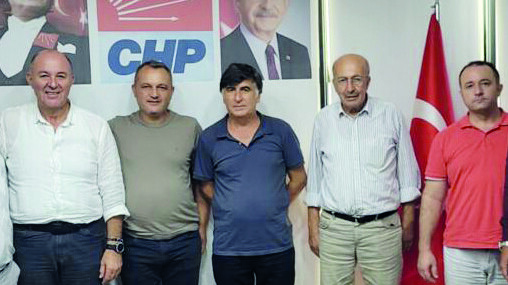 CHP’DE AĞIR TOPLAR SAHNEDE