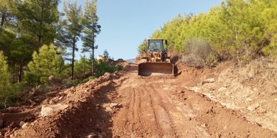 Alanya Özvadi grup yolu asfaltlandı