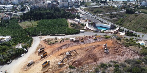 YENİ HÜKÜMET KONAĞI’NDA ÇALIŞMALAR SÜRÜYOR