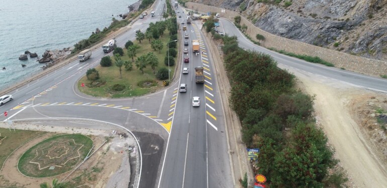 KAVŞAKLARDA FİZİKİ YAPI DÜZENLEMELERİ YAPILIYOR