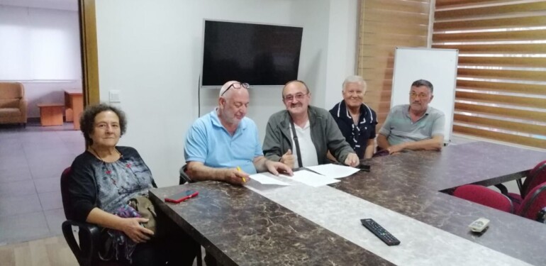 ALANYA’DA EMEKLİLER EYLEM YAPTI