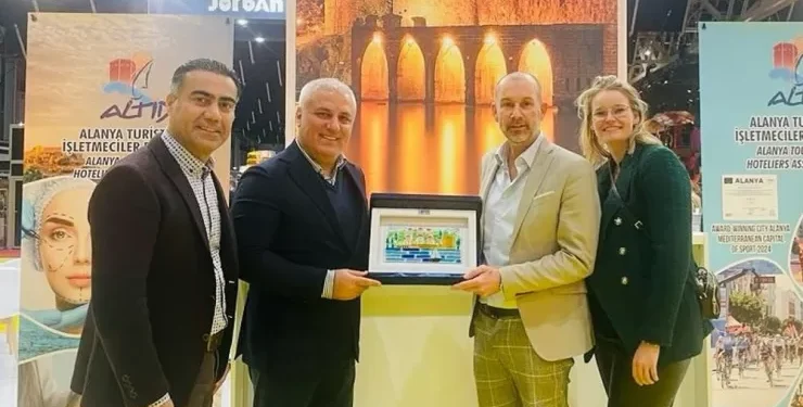 419399402-17946467279753840-4192-740x420