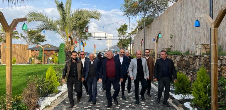 ŞAHİN, DEMİRTAŞ MAHALLESİ’NDE VATANDAŞLAR İLE BULUŞTU