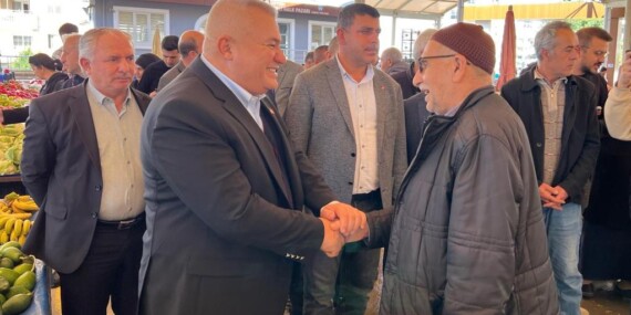 PAZAR ESNAFINDAN MEHMET ŞAHİN’ E SEVGİ SELİ