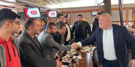 MEHMET ŞAHİN, OTO KİRALAMACILARININ MİSAFİRİYDİ