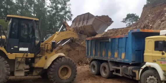 Alanya kırsalına Başkan Böcek’ten bakım onarım çalışması