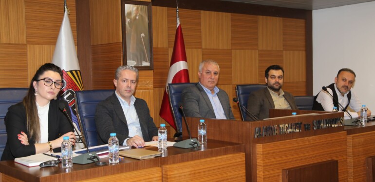 BAŞKAN ERDEM, ALANYA’NIN TANITIMI İÇİN KOLLARI SIVADI