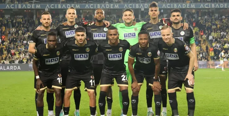 ALANYA FENERBAHÇE’Yİ LİDERLİKTEN ETTİ